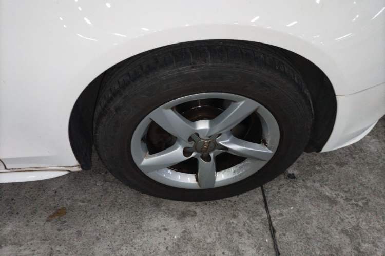 Used Audi A4L 2013 35 TFSI Automatic Standard Model
