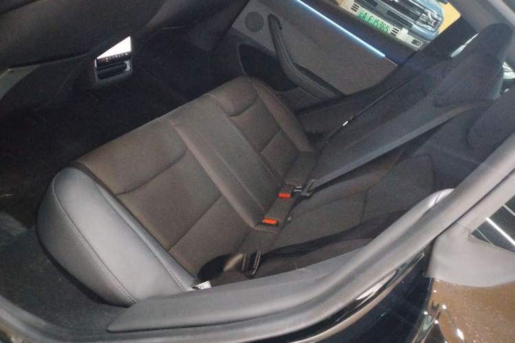 Used Tesla Model 3 2025 Rear-Wheel-Drive Version