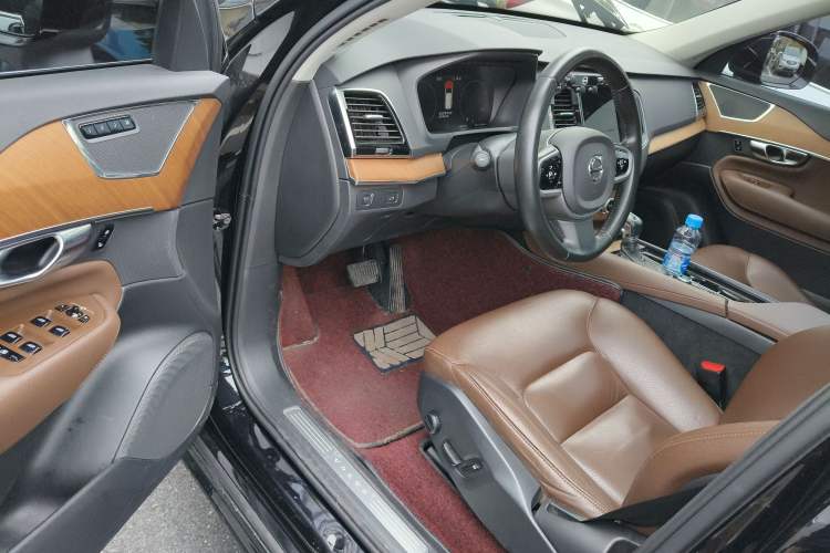 Used Volvo XC90 2020 Facelifted T6 Zhiyi Luxury 7-Seater Driver Seat