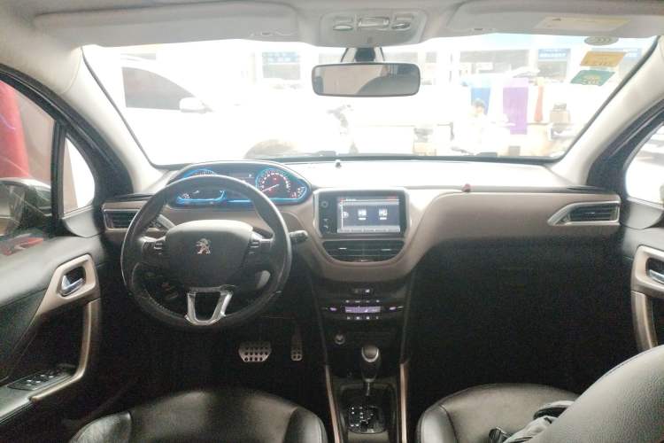 Used Peugeot 2008 2014 1.6L Automatic Navigation Edition