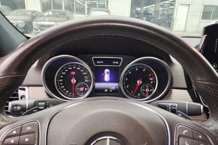 Used Mercedes-Benz GLE 2018 GLE 320 4MATIC Luxury Collection Edition