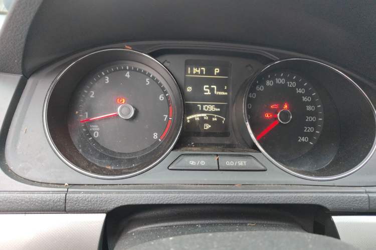 Used Volkswagen Lavida 2017 230TSI DSG Comfort Edition Instrument Cluster