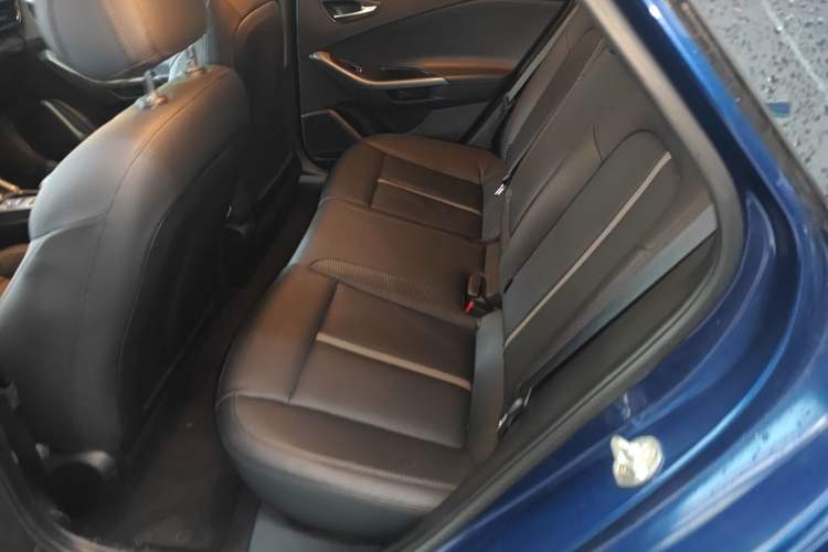 Used Hyundai Lafesta 2019 280TGDi Smart Speed Version China VI Standard Left Rear Seat