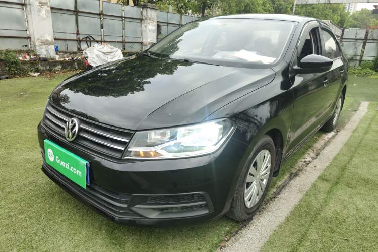 Used Volkswagen Santana 2016 1.4L Manual Fashion Edition