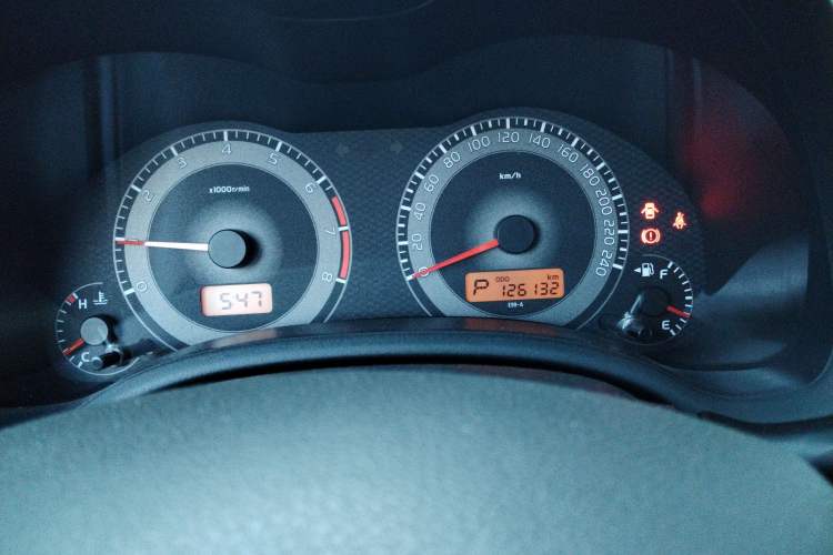 Used Toyota Corolla 2011 Edition Commemorative 1.6L Automatic GL Odometer Close Up