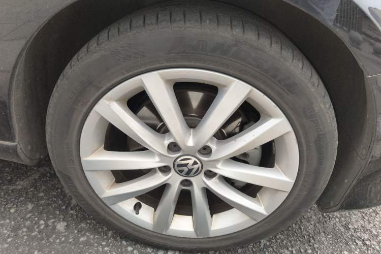 Used Volkswagen Magotan 2012 Facelift 2.0 TSI Prestige Model