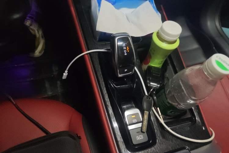 Used Dongfeng Aeolus Yixuan MAX 2021 1.5T Ultra-Stylish Trendsetter Edition Gear Lever