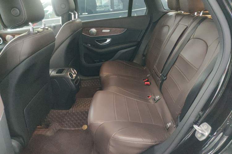 Used Mercedes-Benz GLC 2021 GLC 260 L 4MATIC Dynamic Edition