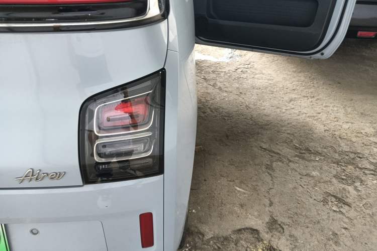 Used Wuling Air ev 2023 - Four Seats - Standard Edition
