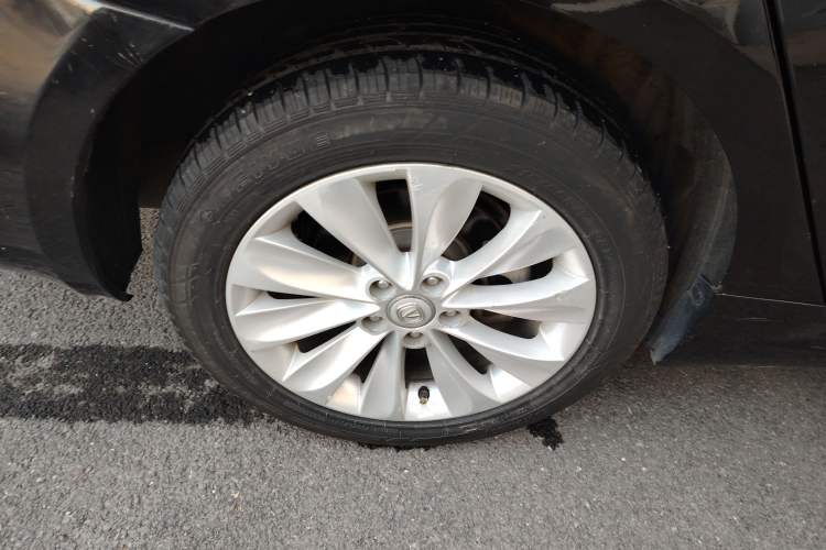 Used Changan Raeton 2014 1.8T Automatic Prestige Anniversary Edition China IV Standard
