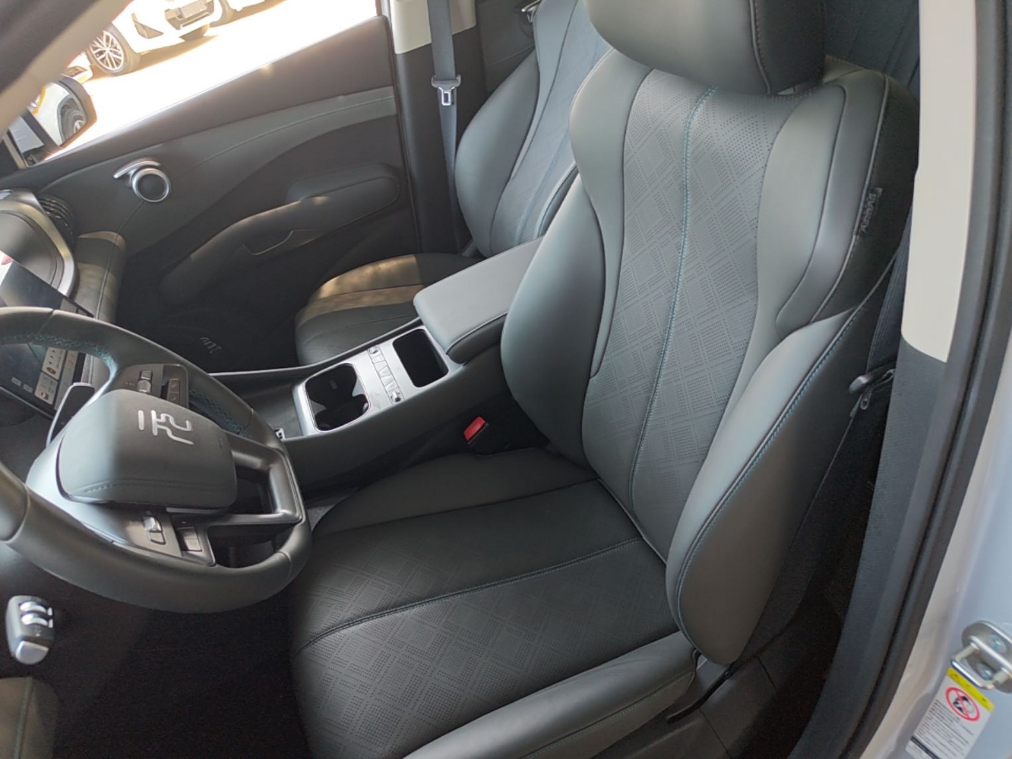 Vordere Reihe im Auto