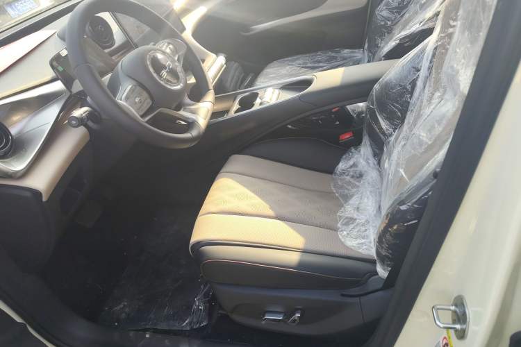 Used BYD Dolphin 2025 420km Free Edition
