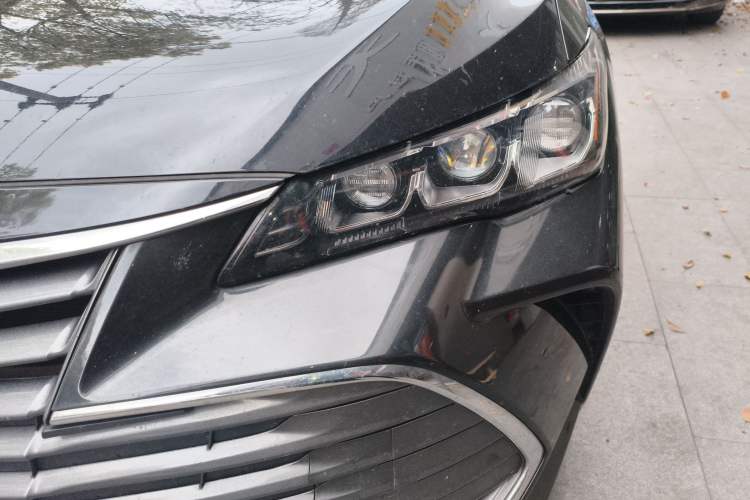 Used Toyota Avalon 2019 2.0L Ambition Edition China VI