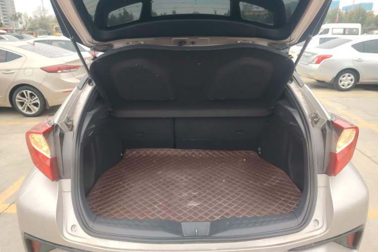 Used Toyota C-HR 2022 2.0L Comfort Edition