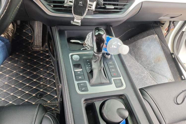 Used BYD Tang 2018 2.0T Automatic Smart Connect Prestige 7-Seater China V Standard