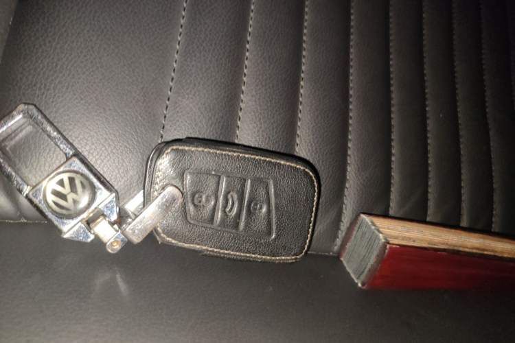 Used Volkswagen Magotan 2019 330TSI DSG Luxury Version China VI Standard Vehicle Key