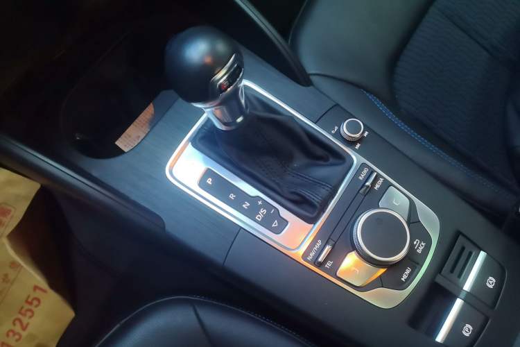 Used Audi A3 2020 Limousine 35 TFSI Fashion Edition China VI Emission Standard