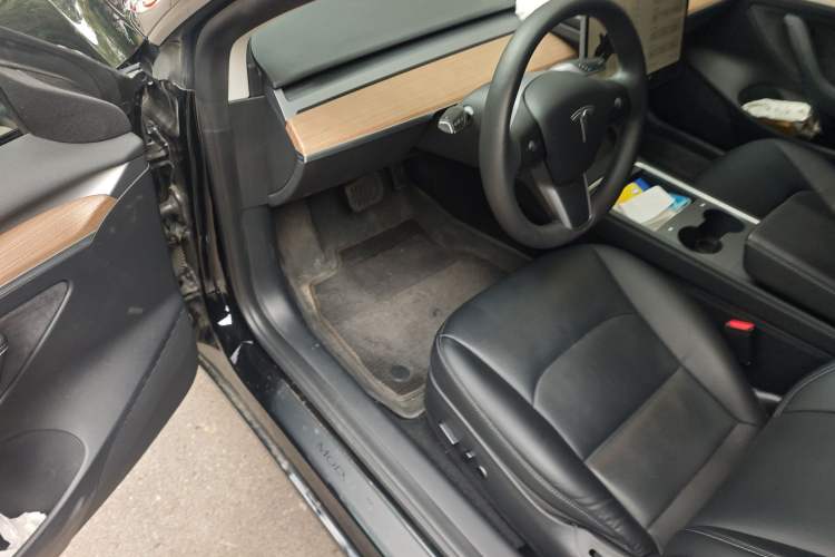 Used Tesla Model 3 2022 Rear-Wheel-Drive Version