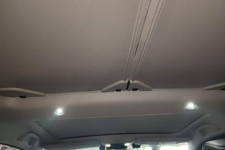 Used Honda XR-V 2024 1.5L CVT Trend Edition Headliner