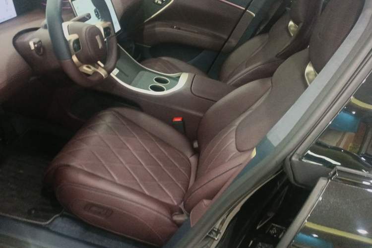 Used Avatr 11 2025 Year Updated Max Extended-Range Version