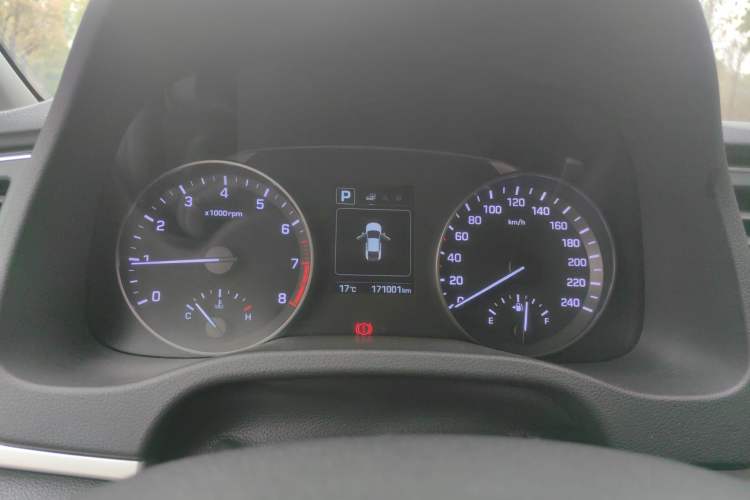 Used Hyundai Elantra (6th Generation / Lingdong) 2016 1.6L Automatic ZhiXuan – Elite Version Instrument Cluster
