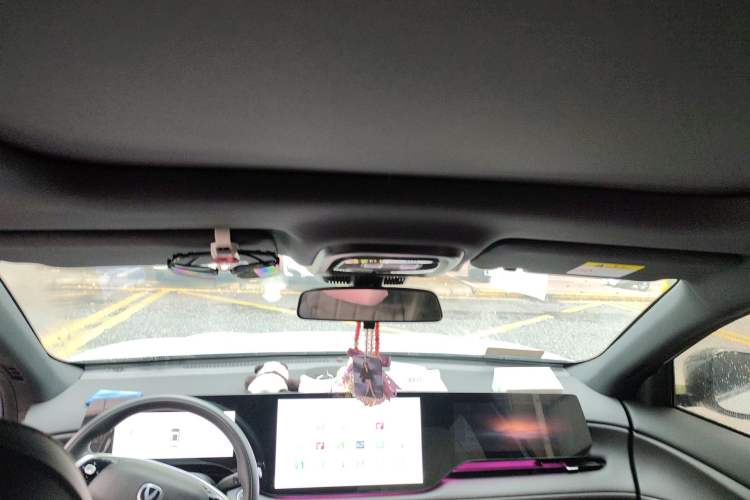 Used CHANGAN CS75 PLUS 2025 4th Generation 1.5T New Blue Whale Smart Flagship Version Headliner