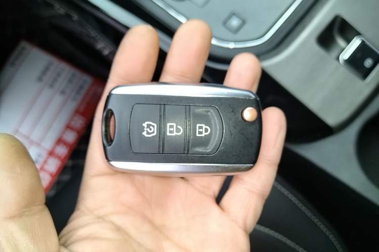 Used Dongfeng Fengon S560 2019 1.8L CVT Elite Model