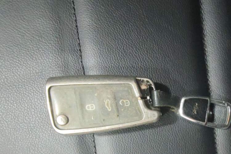 Used Volkswagen Tayron 2019 330TSI Two-Wheel Drive Luxury Model China VI Standard
