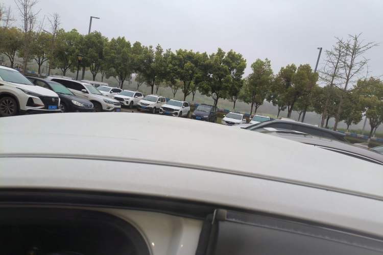 Used Honda Vezel 2017 1.5L CVT 2WD Comfort Model