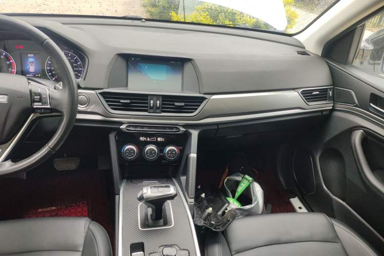 Used Haval H6 2018 Sport Edition 1.5T Automatic Two-Wheel Drive Elite Model China V Standard
