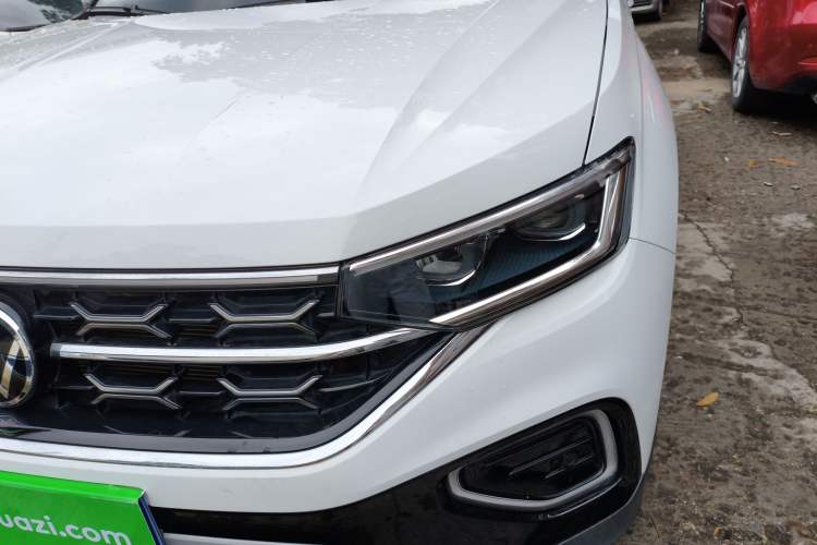 Used Volkswagen Tayron 2024 300TSI Two-Wheel-Drive Luxury Plus Advanced Version Left Front Headlight