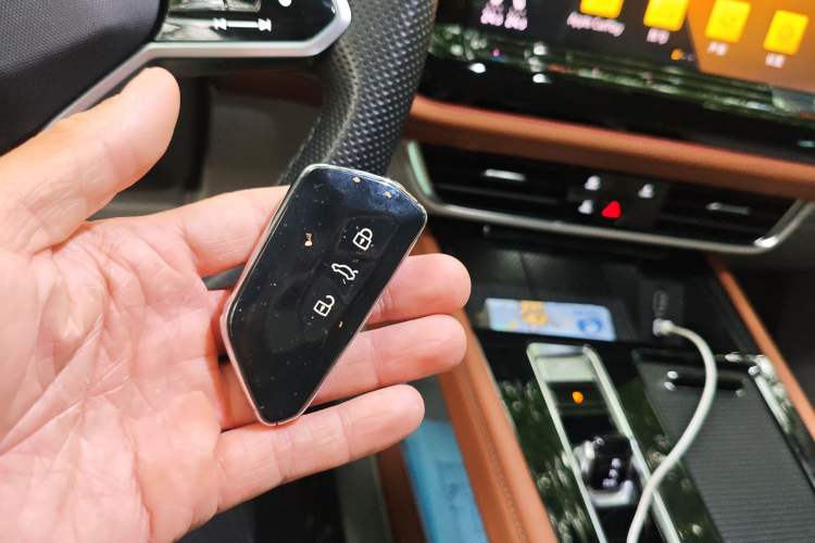 Used Volkswagen Teramont 2021 380TSI Four-Wheel Drive Prestige Flagship Edition Vehicle Key