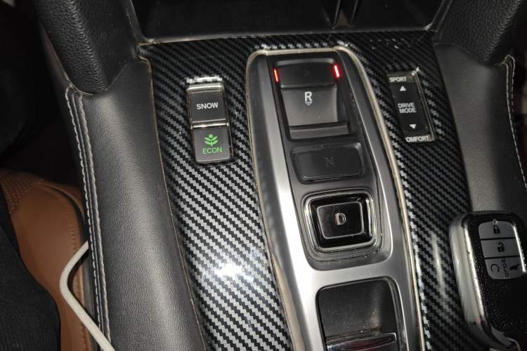 Used Honda UR-V 2017 370TURBO 2WD Prestige Edition China V Gear Lever