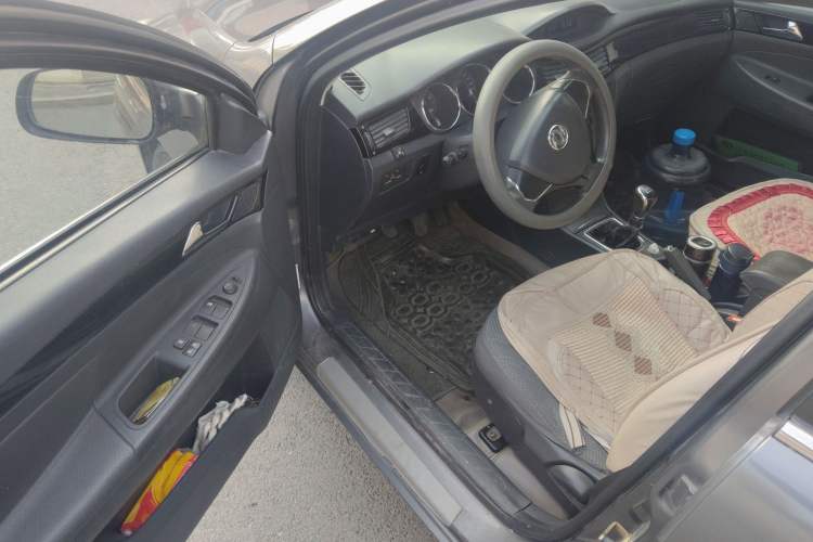 Used Dongfeng Aeolus S30 2014 1.6L Manual Zunya CNG Model