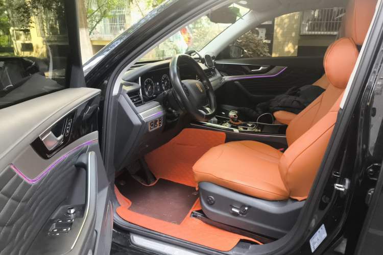 Used Hongqi HS5 2022 Revised Version 2.0T Smart Connect Flagship Edition
