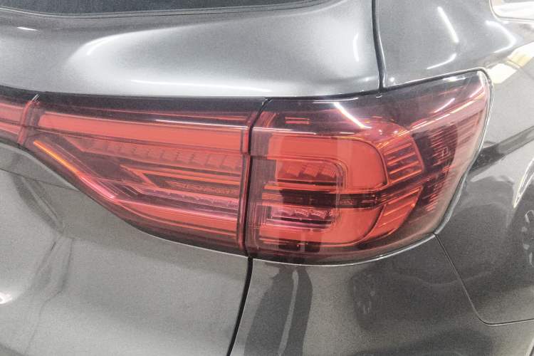 Used CHANGAN CS75 2022 Blue Whale Edition 1.5T DCT Prestige Model
