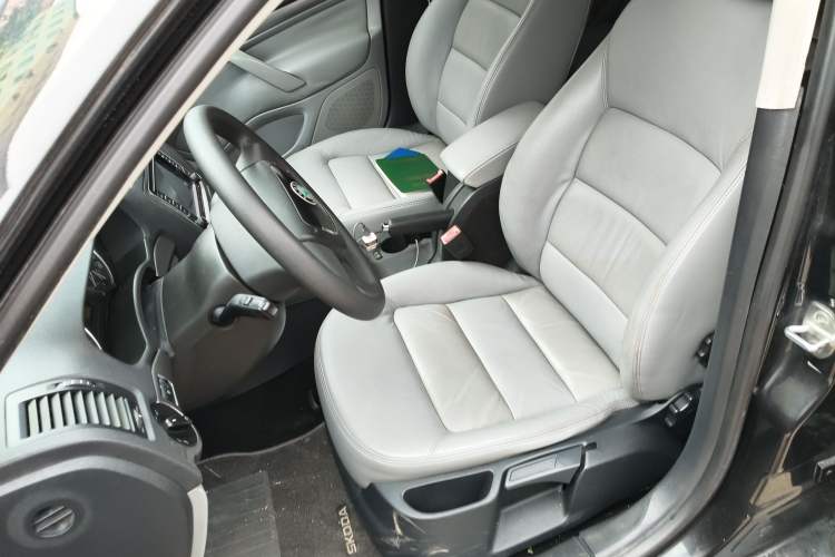 Used Skoda Octavia 2012 1.6L Automatic Yijun Edition
