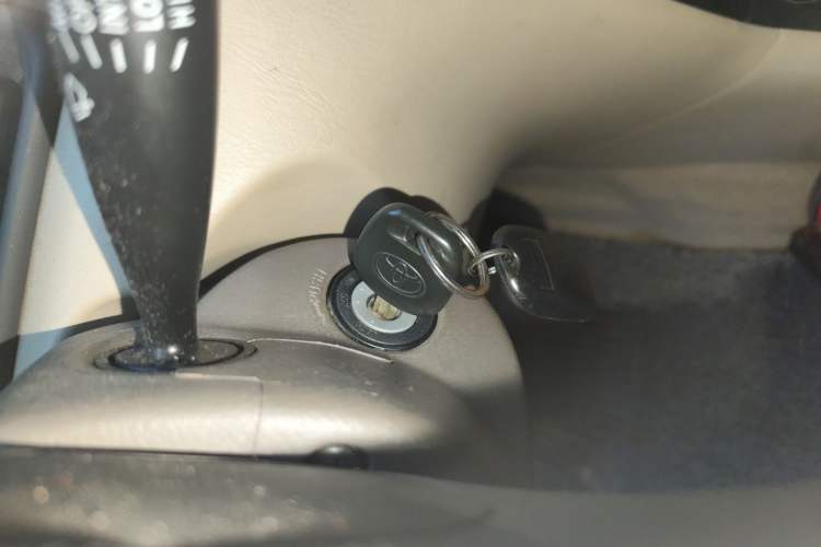 Used Toyota Corolla EX 2010 1.6L Manual Classic Edition Vehicle Key