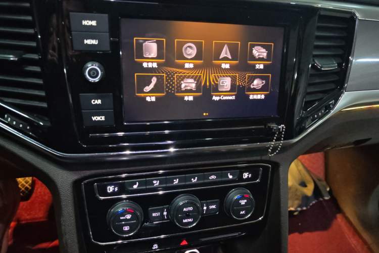 Used Volkswagen Teramont 2019 330TSI Two-Wheel-Drive Luxury Edition China VI Standard
