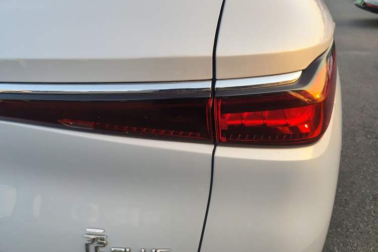 Used BYD Yuan PLUS 2024 Honor Edition 430KM Leading Model