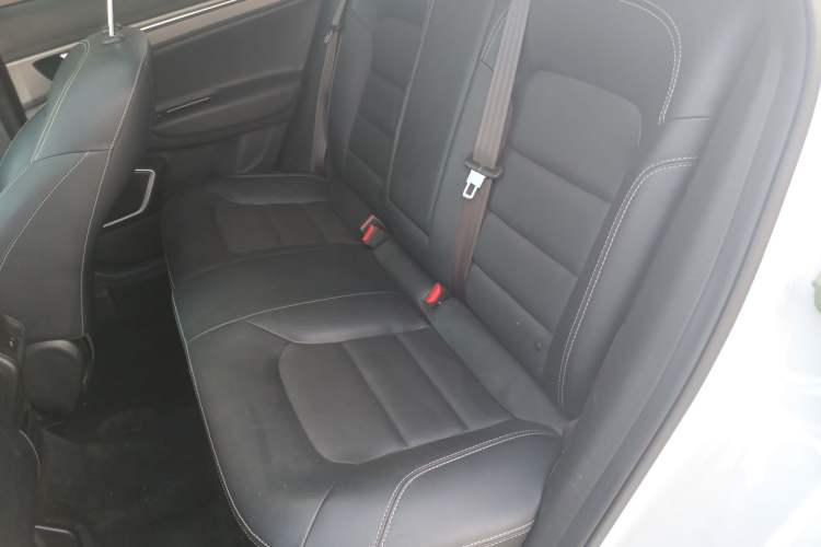 Used Geely Auto Emgrand GS 2017 Sport Edition 1.3T Automatic Smart Connectivity Model