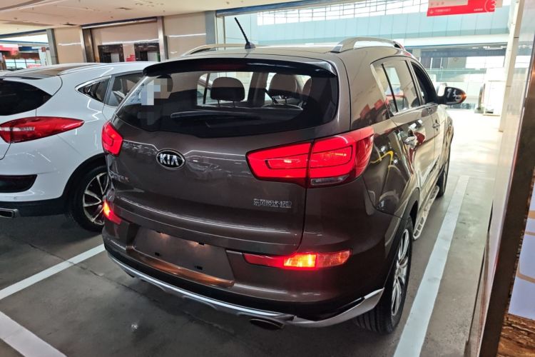 Used Kia Sportage R 2015 2.0L Automatic Two-Wheel Drive DLX Model
