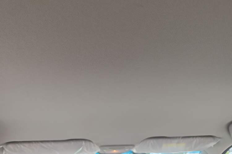 Used Baojun 510 2017 1.5L Manual Fashion Model
