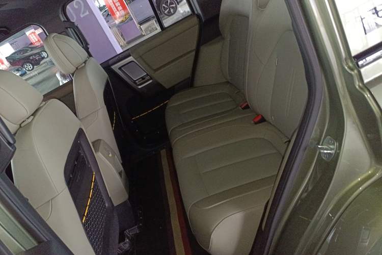 Used iCAR V23 2025 501 Four-Wheel Drive Intelligent Driving Version Left Rear Seat