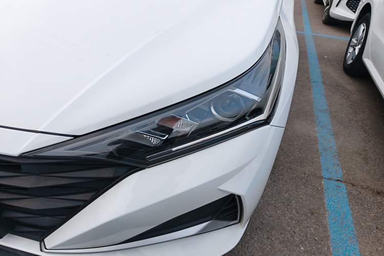 Used Hyundai Verna (new generation) 2020 1.4L CVT GLS Cool Edition Left Front Headlight