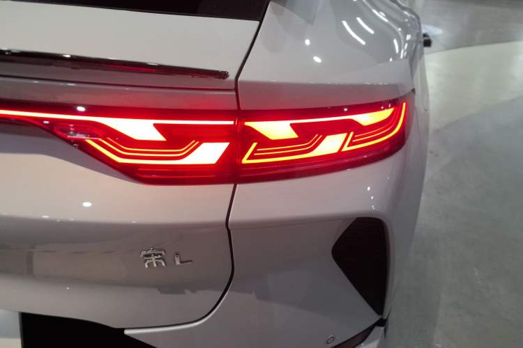 Used BYD Song L EV 2024 602 km All-Wheel-Drive Excellence Version