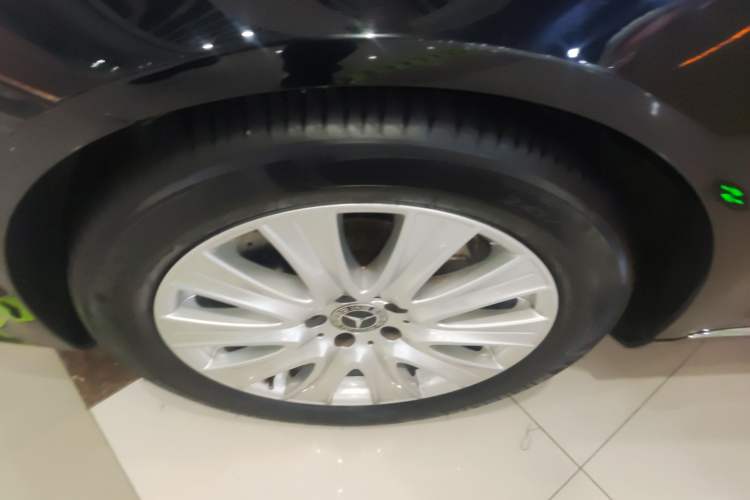 Used Mercedes-Benz S-Class 2018 S 320 L
