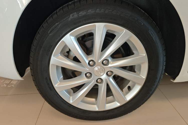 Used Buick Verano 2018 Sedan 15S Automatic Leading Model