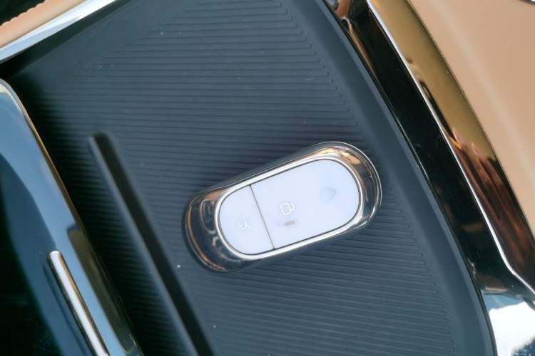 Used Leapmotor C01 2024 Range-Extended 316 Deluxe Edition
