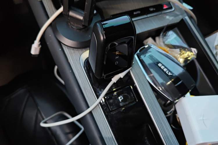 Used Geely Auto FX11 2024 1.5TD DCT Prestige Edition
